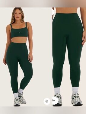 SET Active Sportbody Leggings Green Beetle size Small EUC